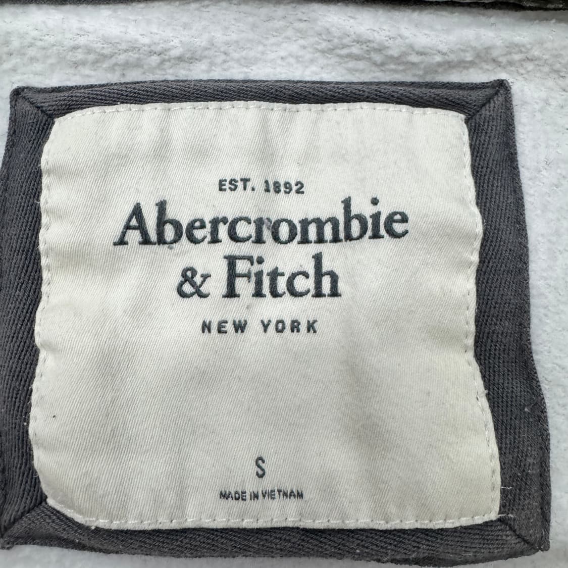 아베크롬비 Y2K 딱붙 아치로고 후드집업 화이트 상품이미지5