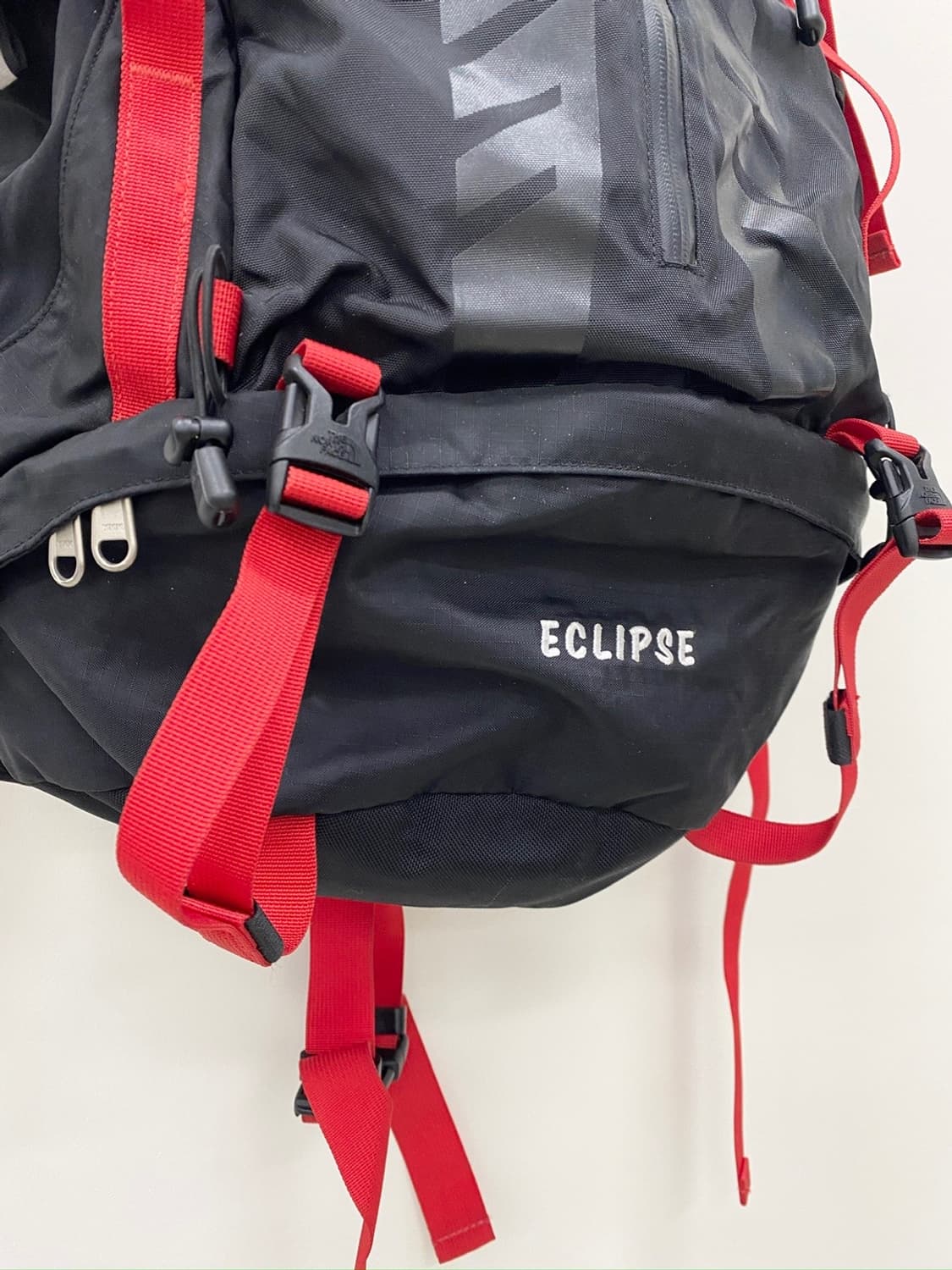 노스페이스 ECLIPSE 백팩 30L 상품이미지3