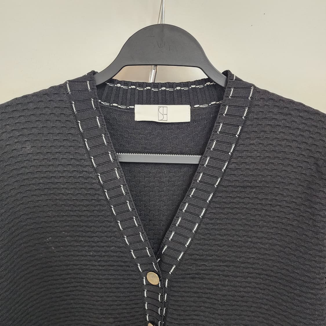 시에 블랙 스티치 니트 가디건 상품이미지2