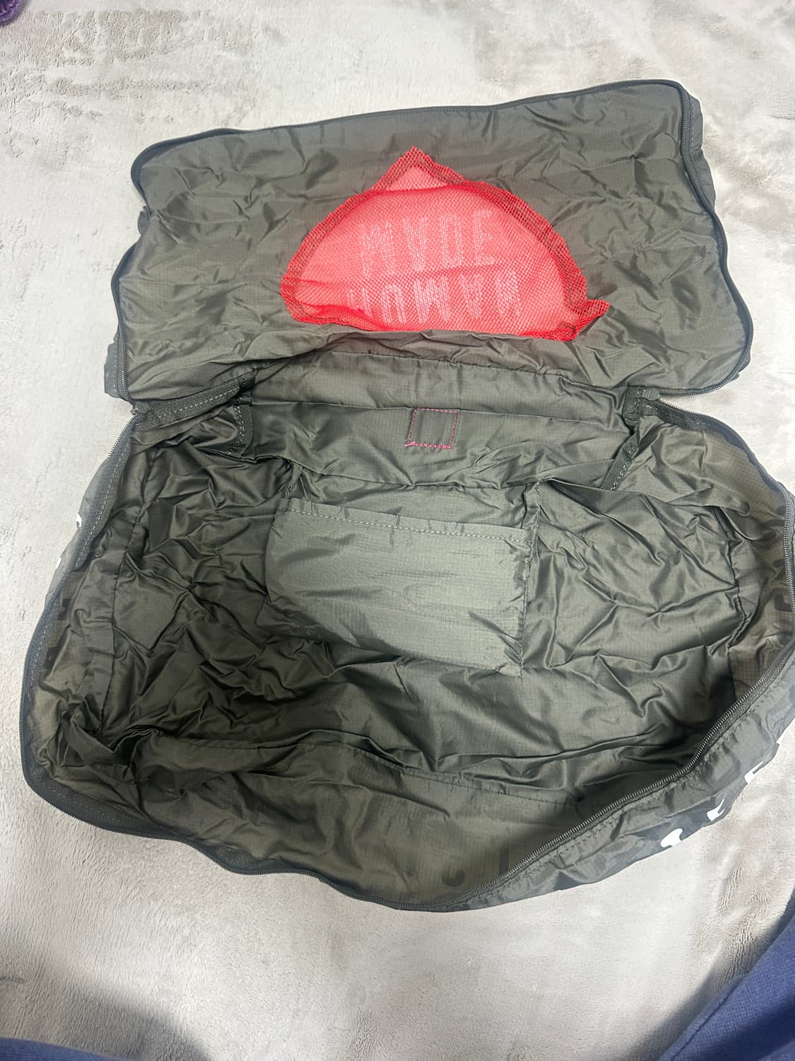 휴먼메이드 거싯 케이스 미디엄 사이즈 올리브드랍 상품이미지5