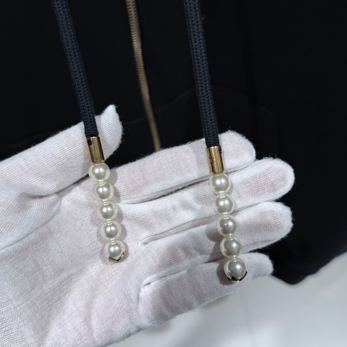 L / 루이비통 LV 엠브로이더드 저지 집 스루 후드집업 / 26SS 상품이미지5