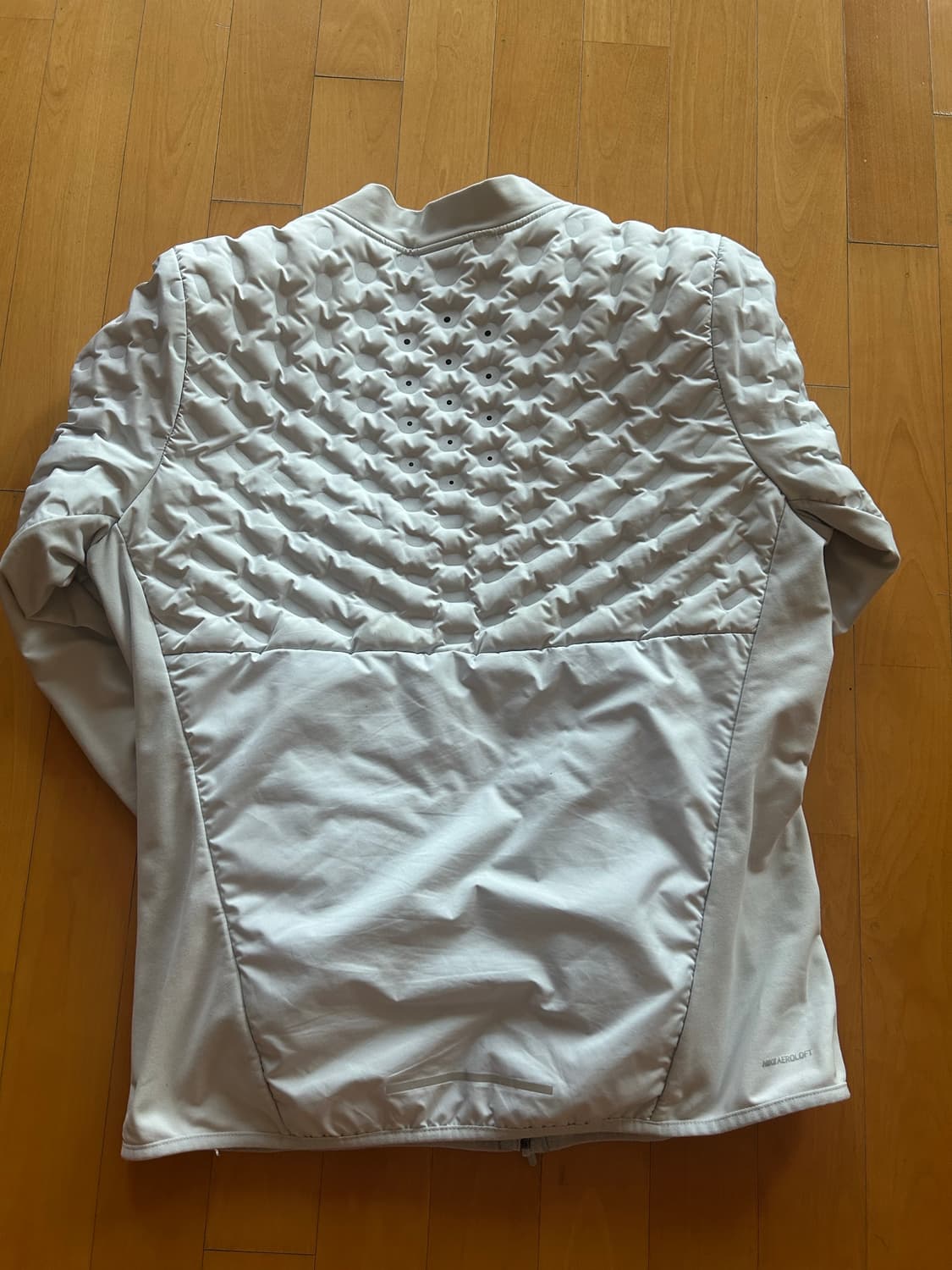 나이키 에어로로프트 자켓 경량패딩M 상품이미지4