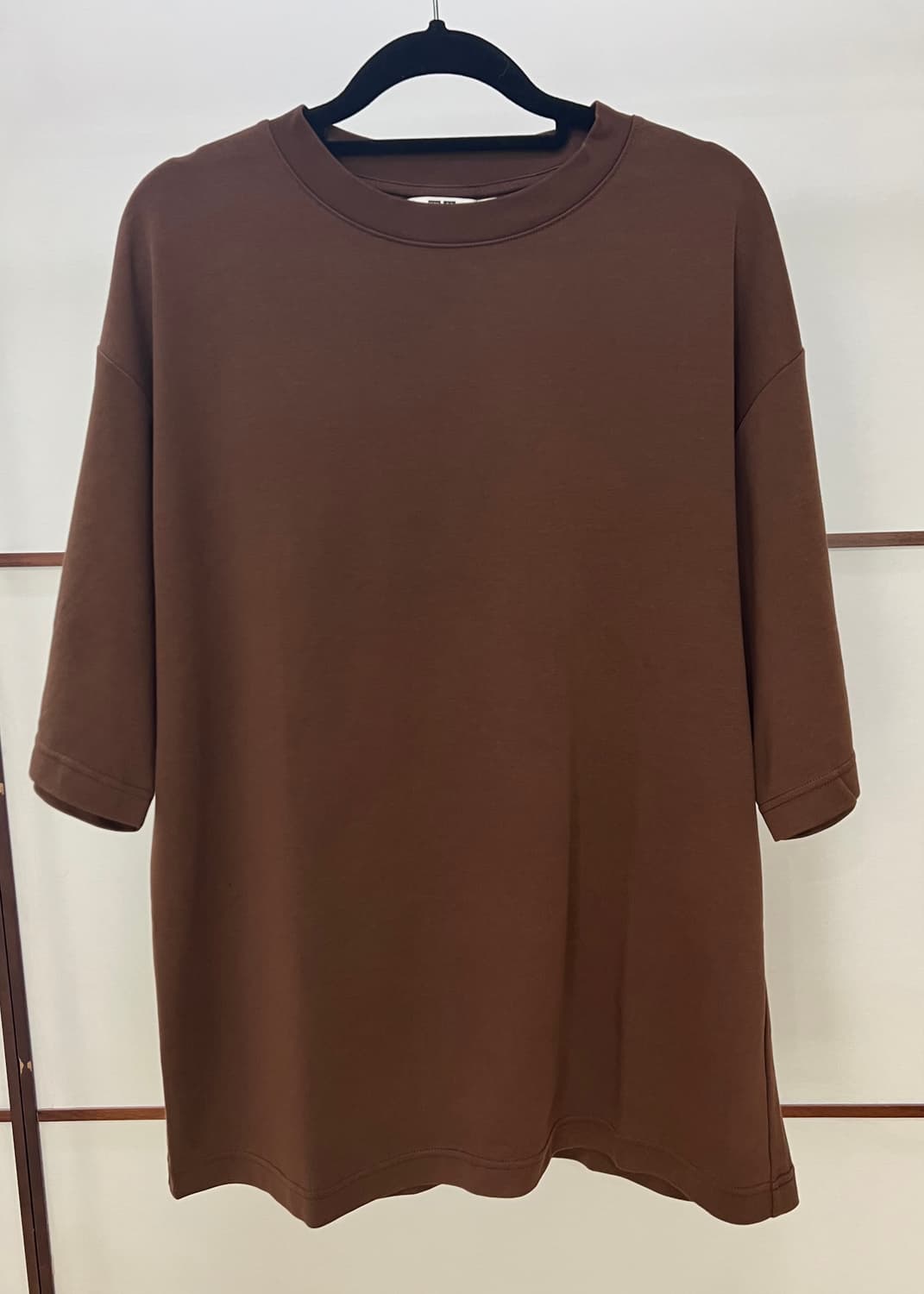 uniqlo(유니클로) 라운드 에어리즘 반팔티 XL 상품이미지3