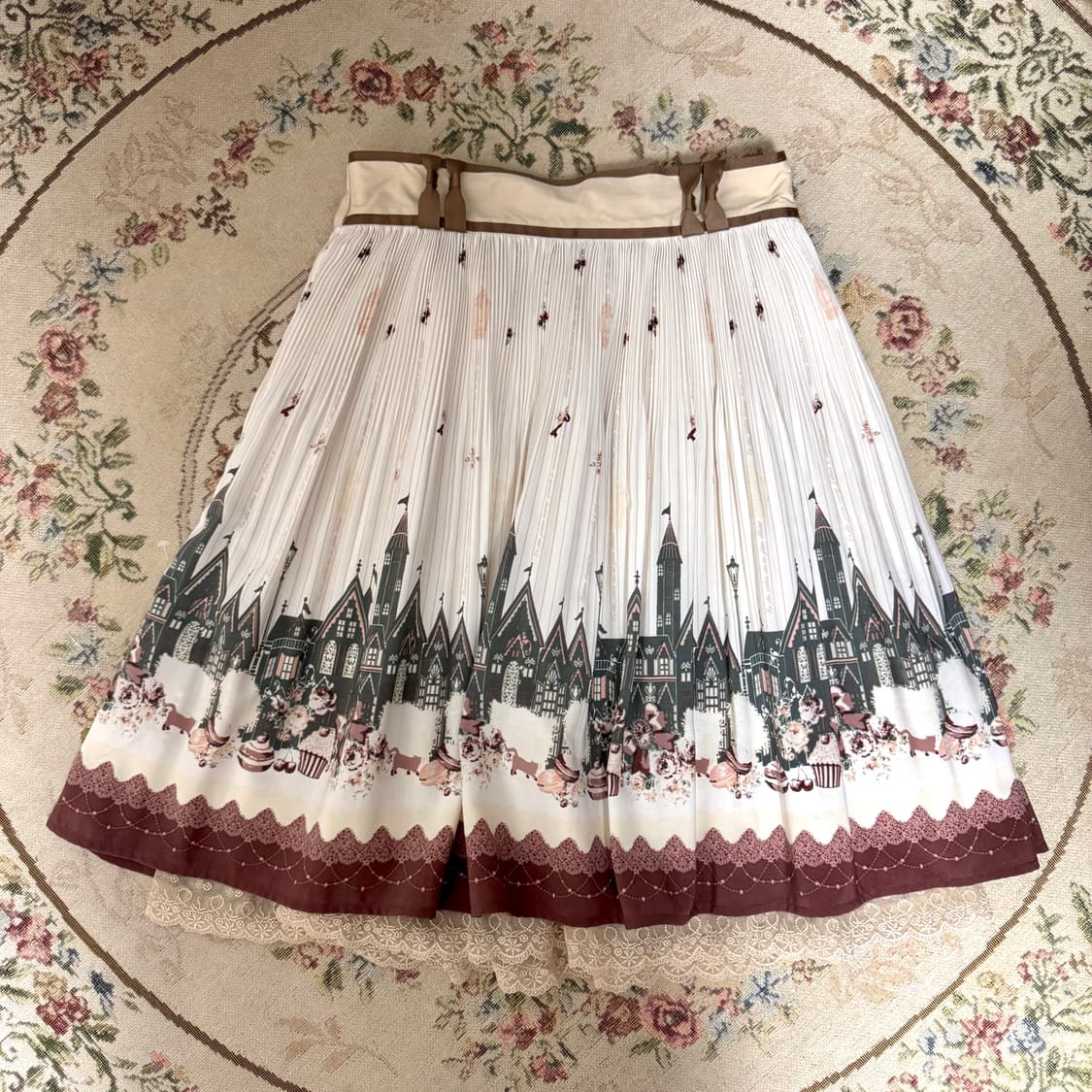 엑시즈팜 레이스 허리밴딩 스커트 상품이미지1