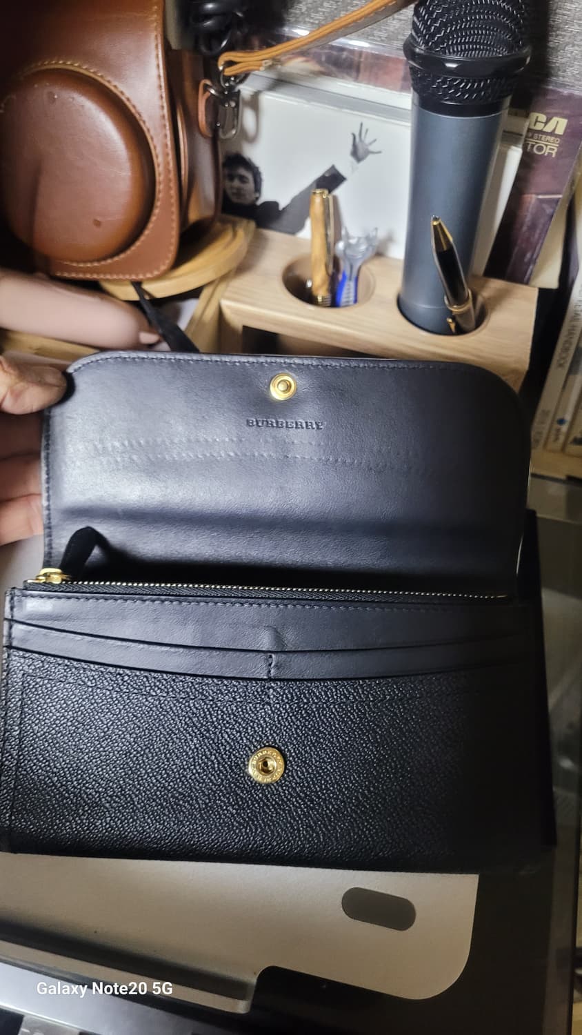 버버리 지갑 상품이미지4