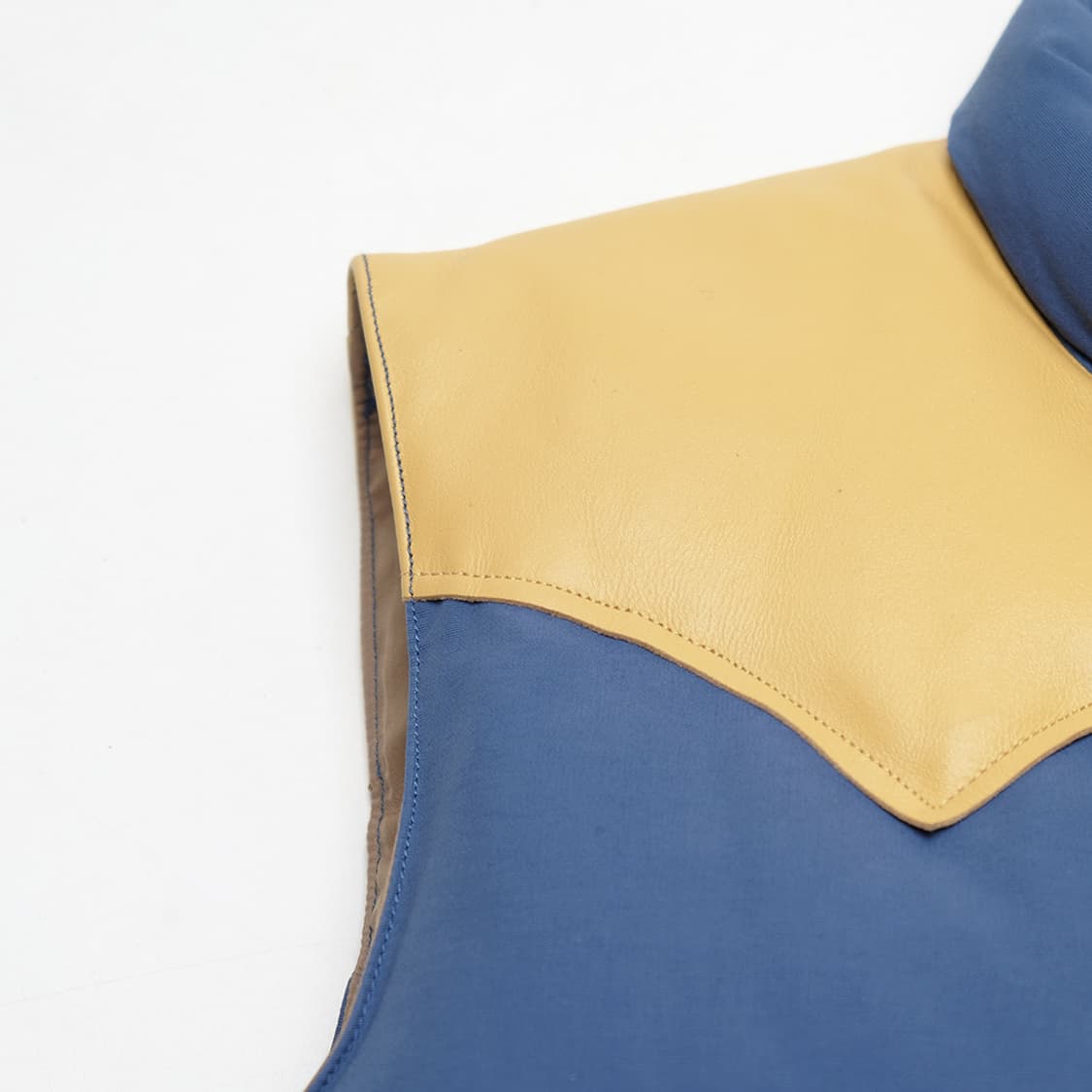 york leather 60/40 down vest 상품이미지3