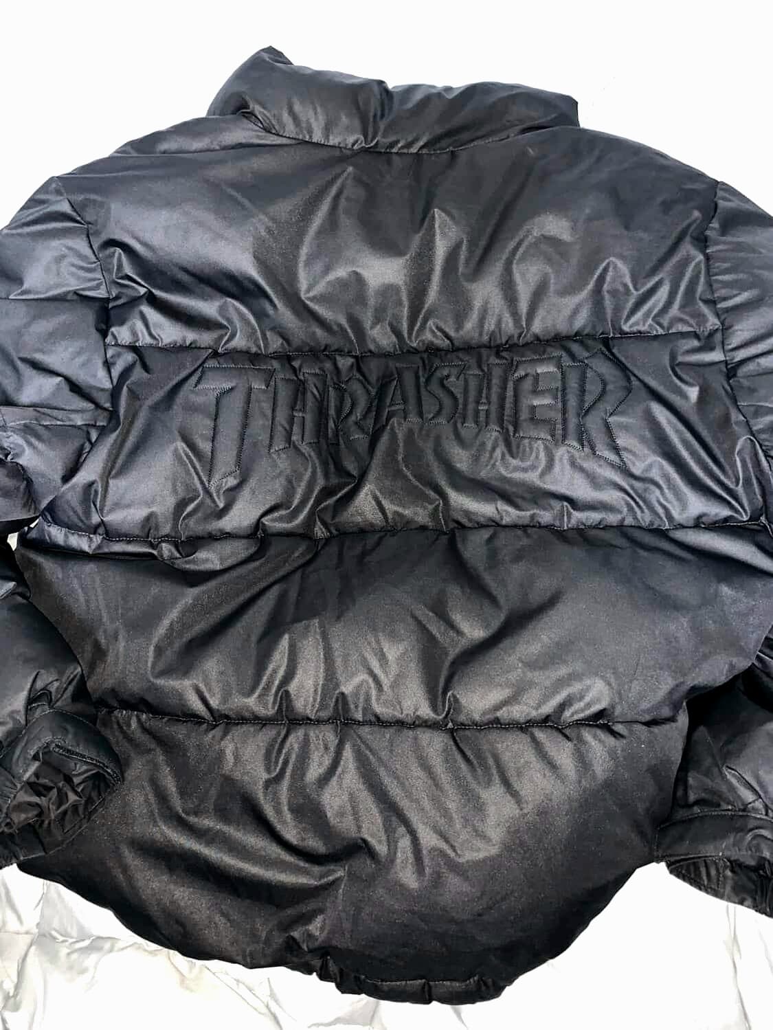 트레셔 백로고 패딩 상품이미지3