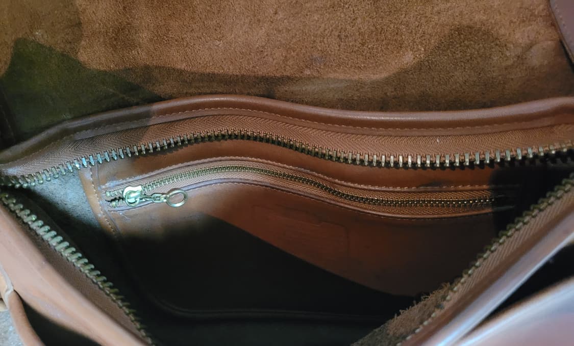 올드 코치 가죽 중소형 숄더백(28*22) 상품이미지7