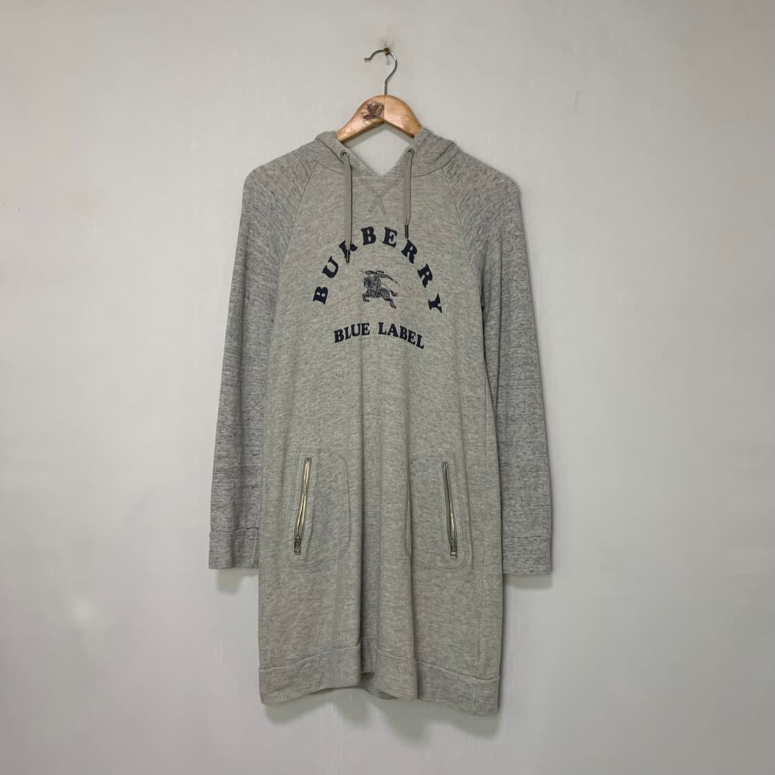 버버리 블루라벨 후드 원피스 그레이 빈티지 38사이즈 상품이미지1