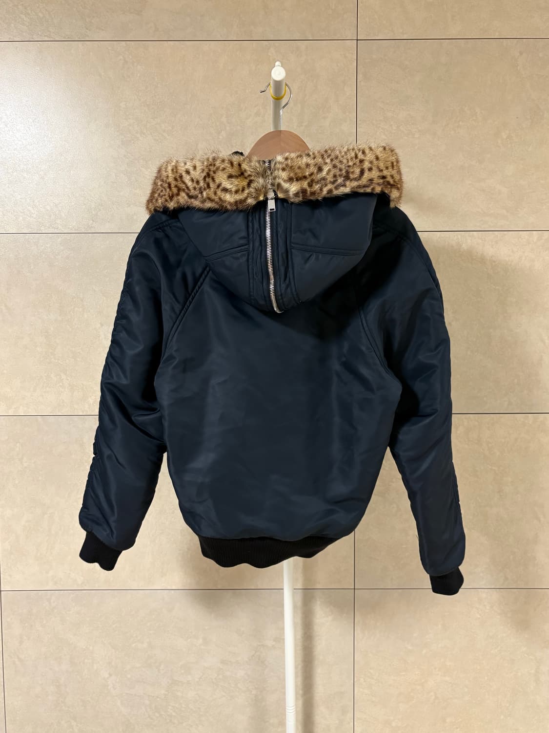 생로랑 15aw 다람쥐 퍼 자켓 상품이미지2