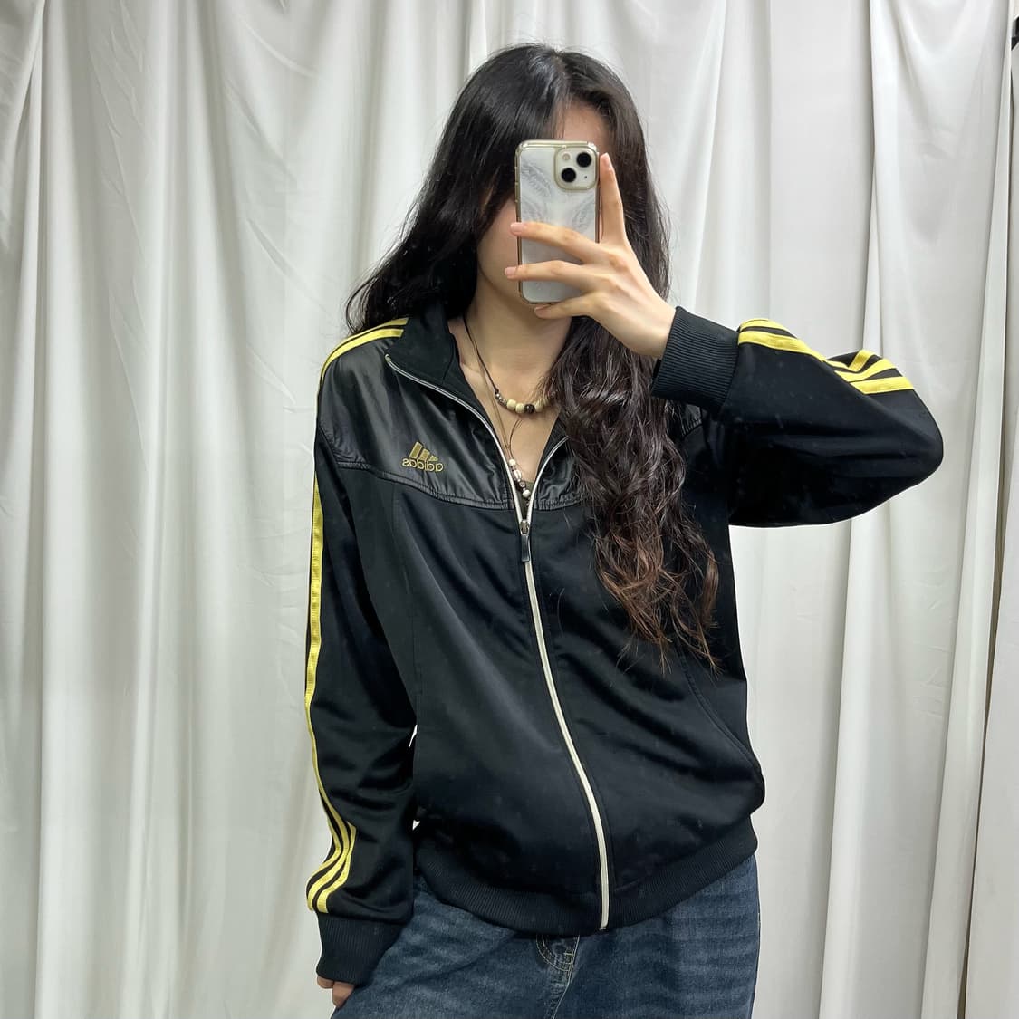 Adidas black & gold jersey 상품이미지2
