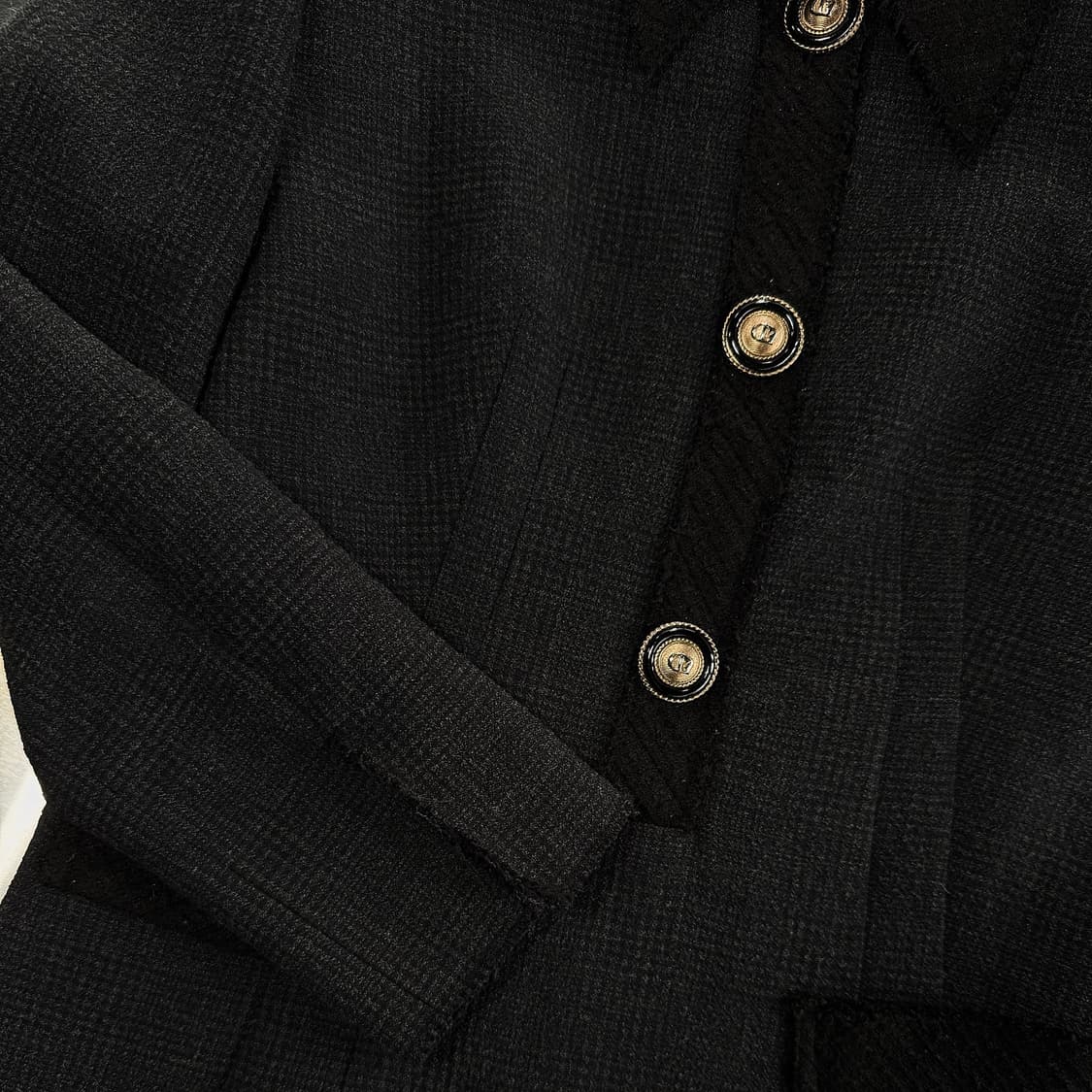 타임 금장버튼 트위드 미디 원피스 상품이미지3