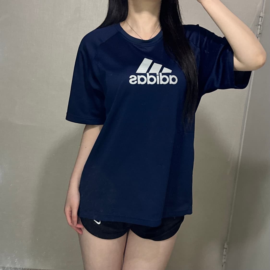 아디다스 삼선 로고 반팔티 네이비 상품이미지3