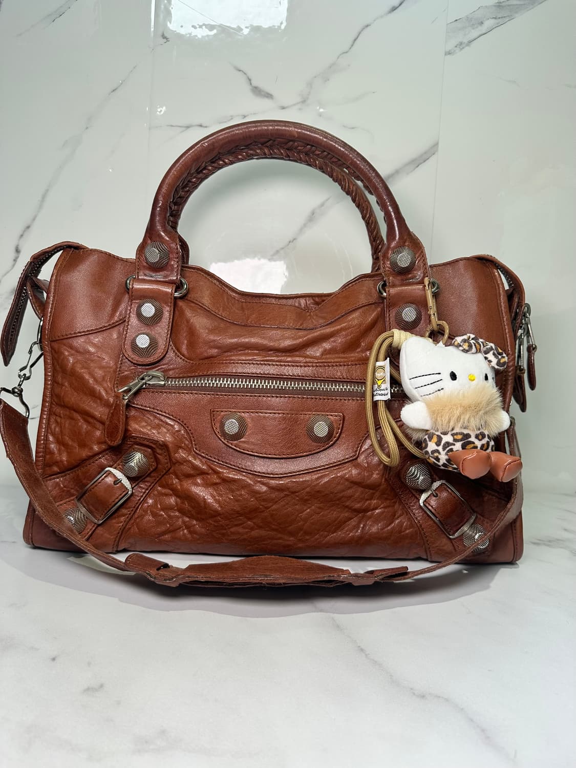 [A 정품] 발렌시아가 자이언트 시티 모터백 미디움 브라운 상품이미지2