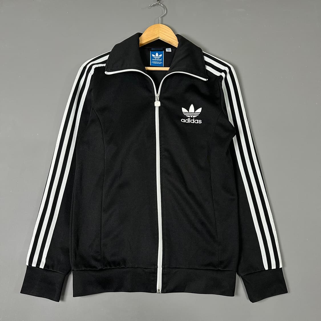 아디다스 유로파 트랙탑 져지 블랙 100 [111705] 상품이미지3