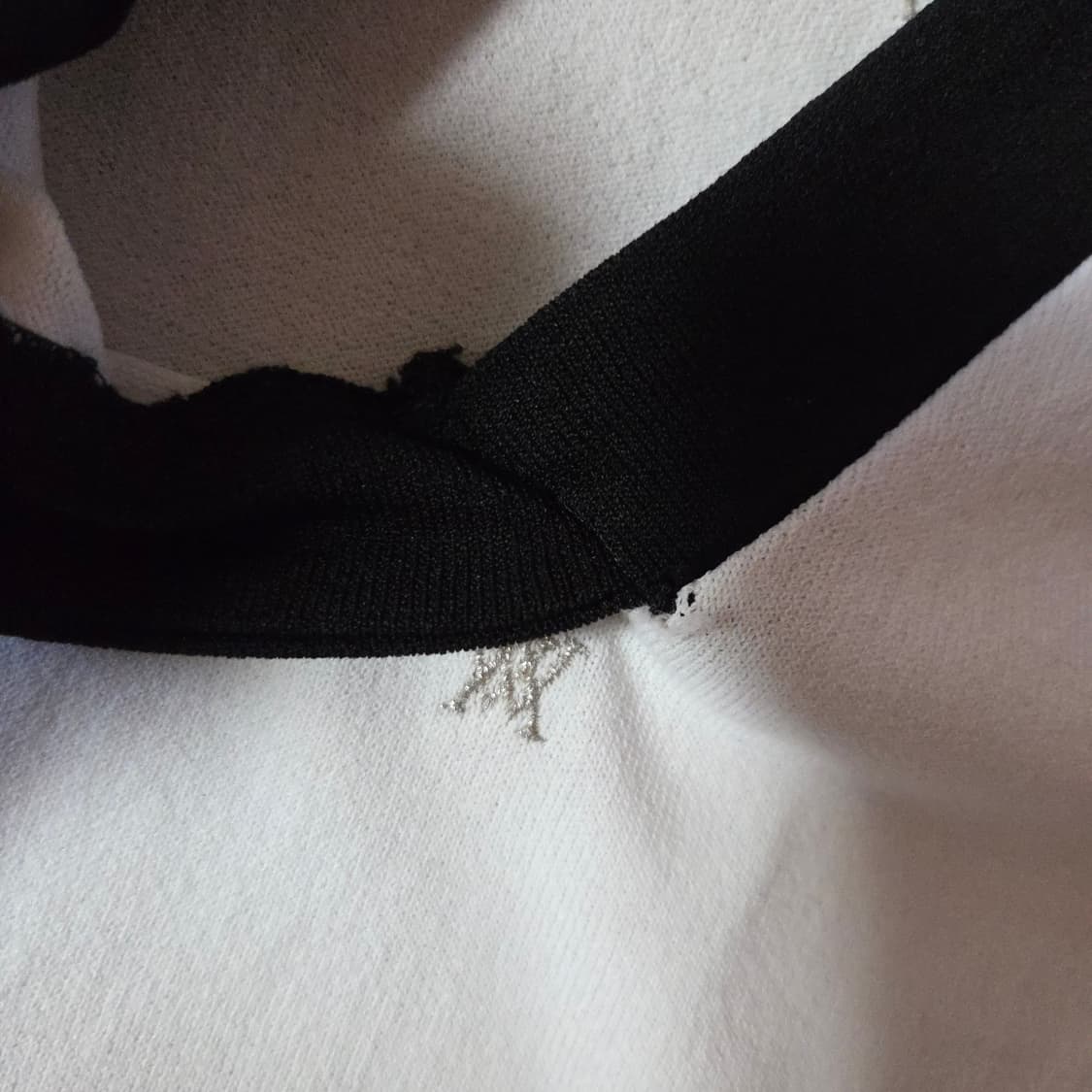 어뉴 골프 여성 W 홀터넥 나시 베스트 M 상품이미지5