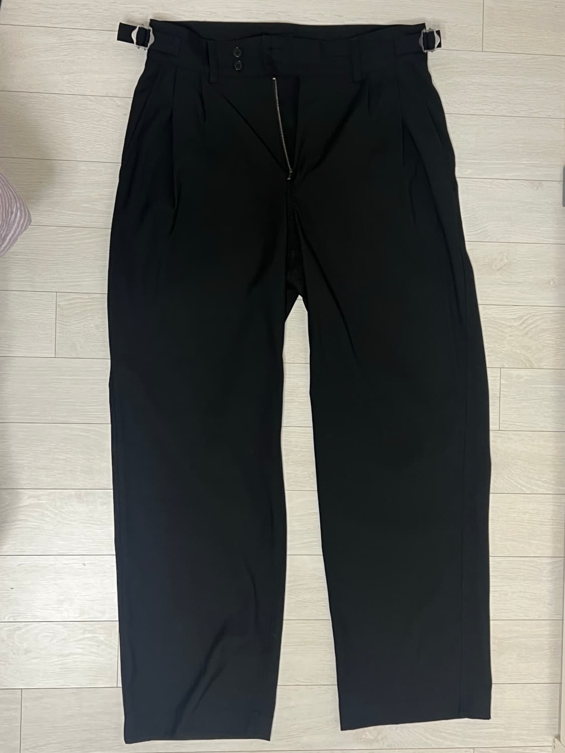 어나더오피스 산티아고 슬렉스 블랙 상품이미지1