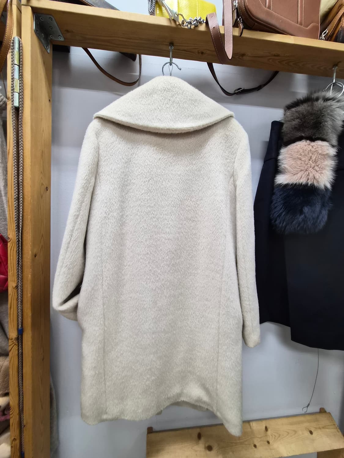 지고트 알파카 아이보리코트 상품이미지6