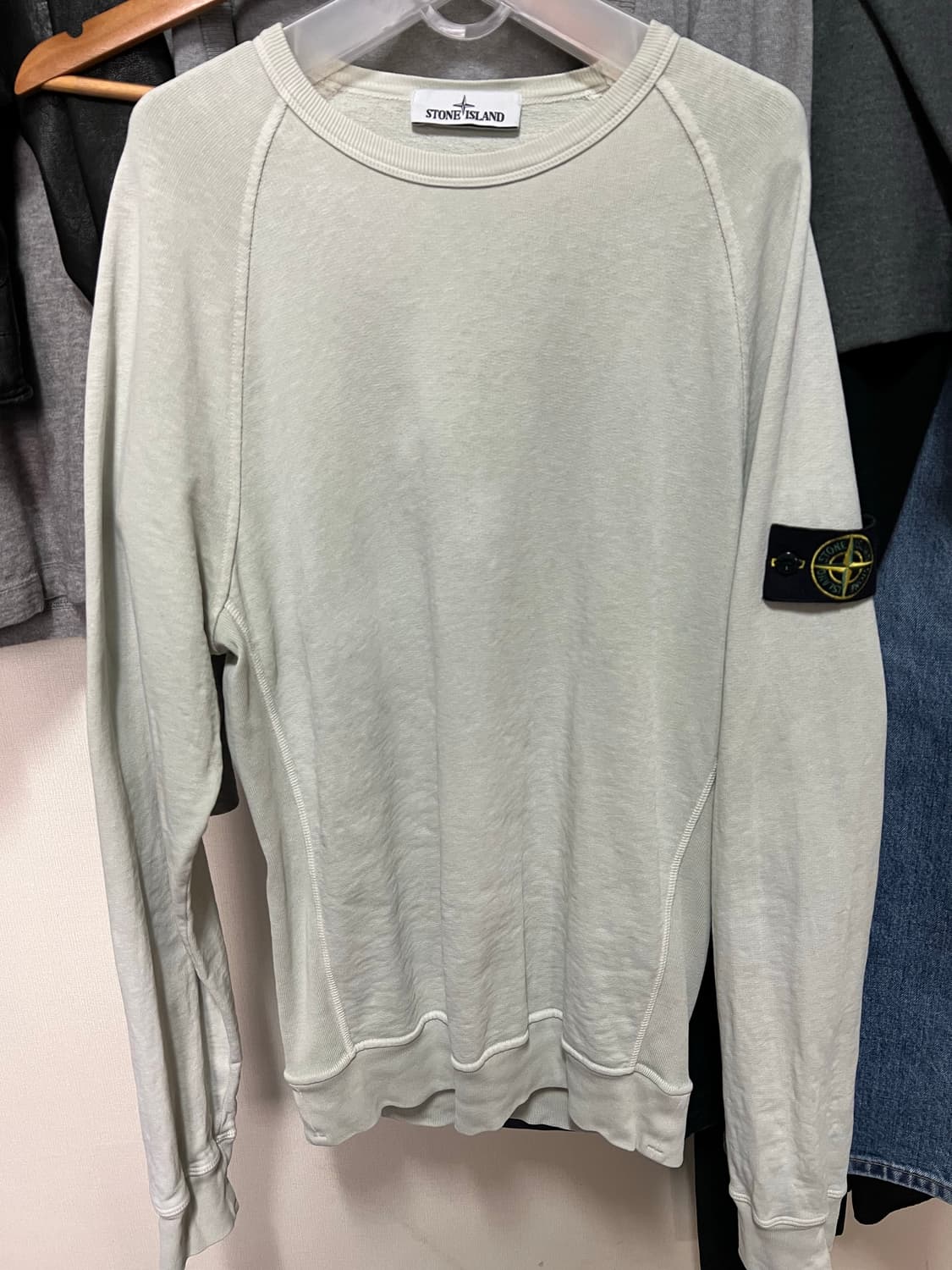 스톤아일랜드 맨투맨 상품이미지1