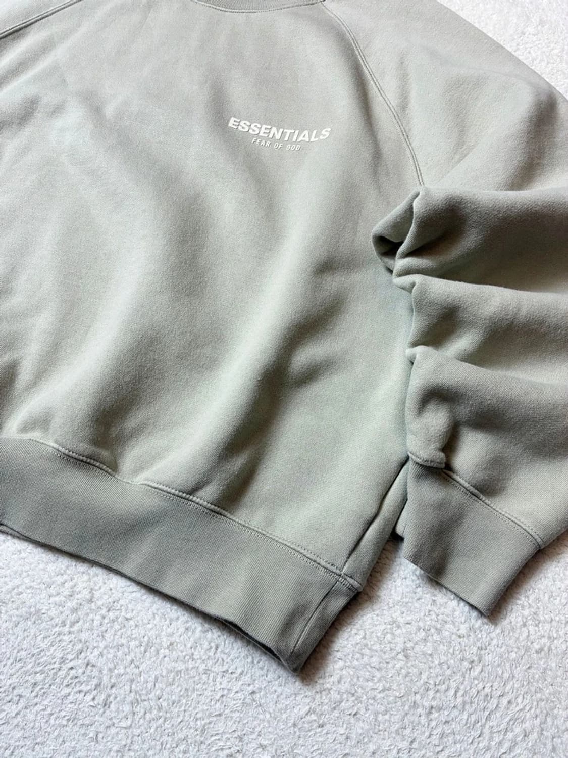 에센셜 피어오브갓 로고 시그니처 오버 맨투맨 PN6389 상품이미지3