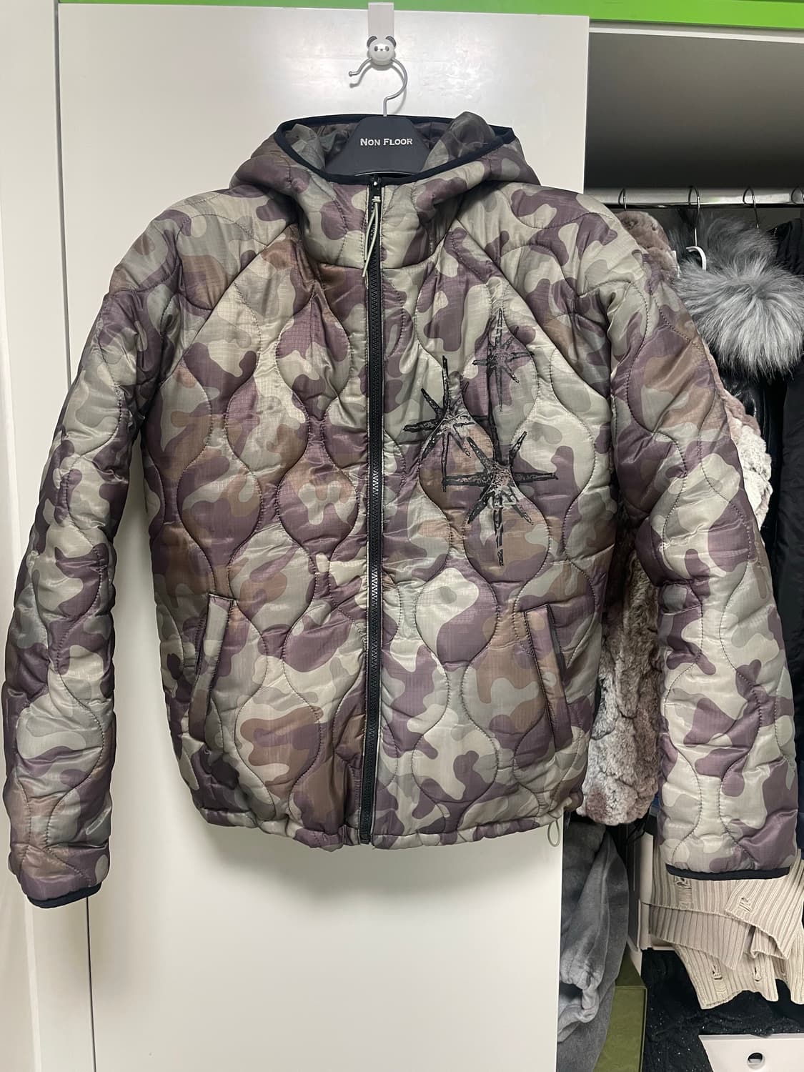 언타이틀 서울 카모 패딩 M 상품이미지1