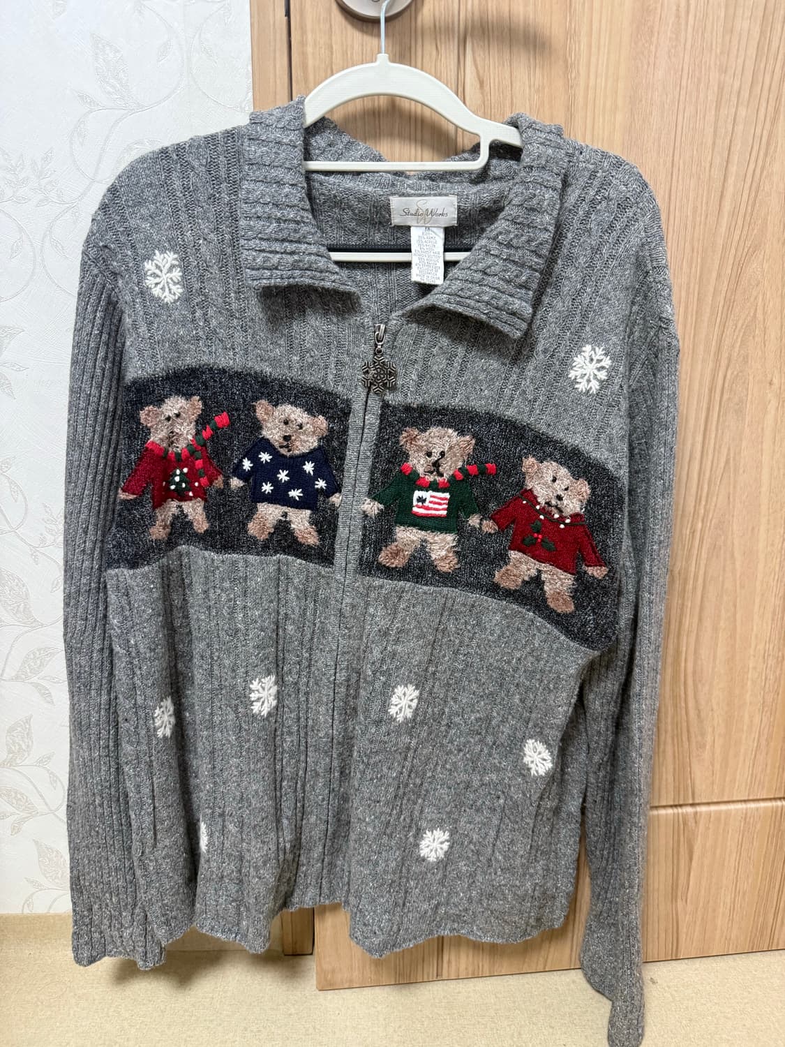 Studio Works 곰돌이 빈티지 가디건 상품이미지1