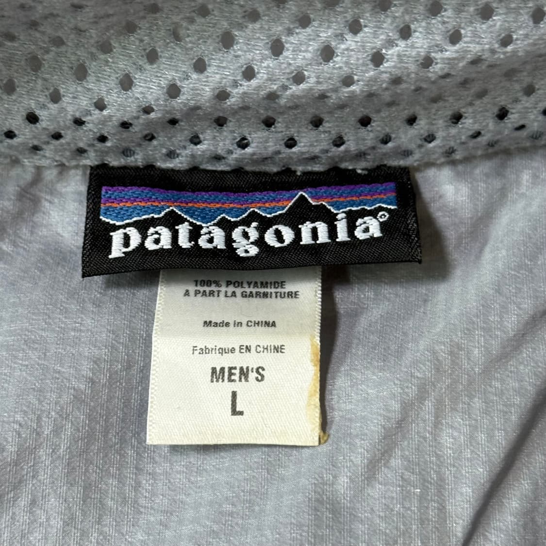 파타고니아 초경량 바람막이 조끼 L 상품이미지6