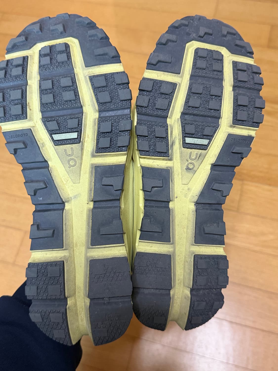 온러닝 클라우드울트라 275 상품이미지5