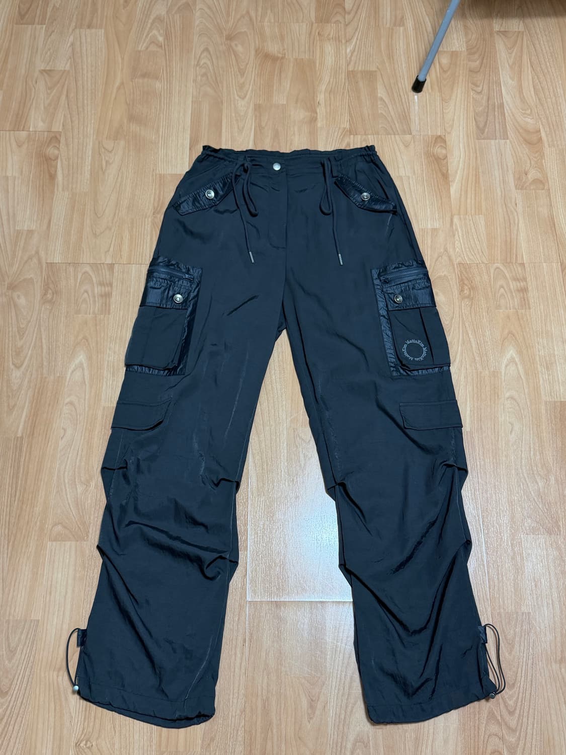 마뗑킴 셔링 카고 팬츠 상품이미지1