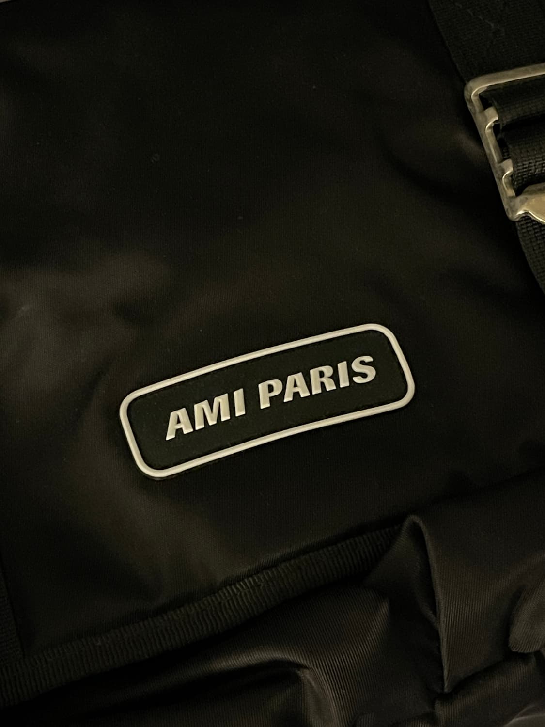 아미 파리 ami 스몰 메신저백 상품이미지6