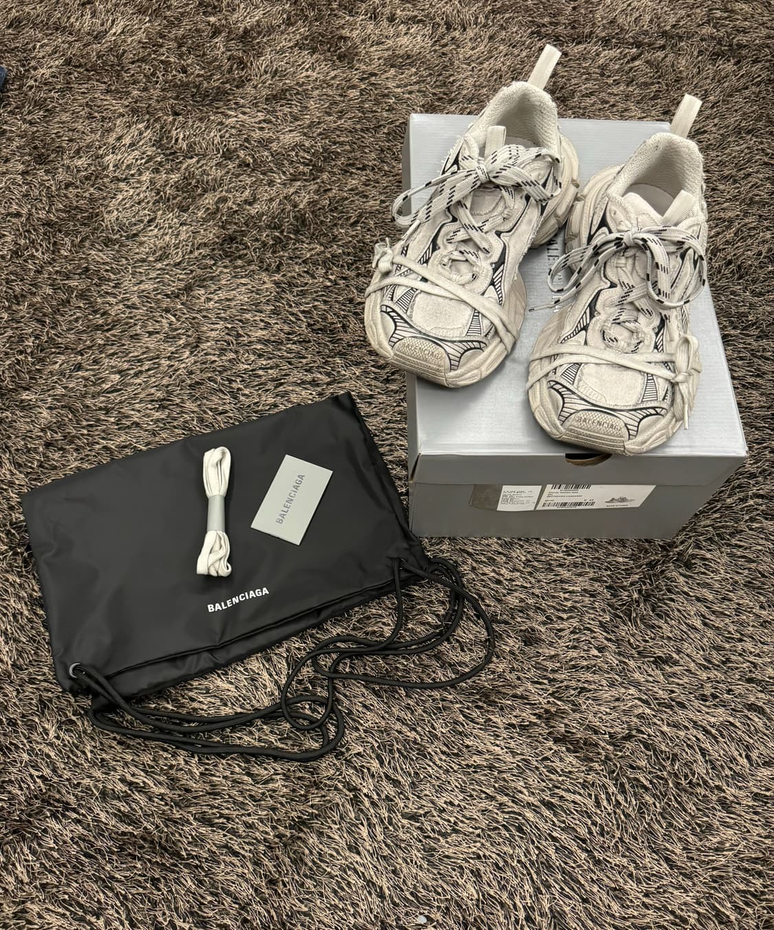 발렌시아가 3xl 스니커즈 베이지 42사이즈 상품이미지1