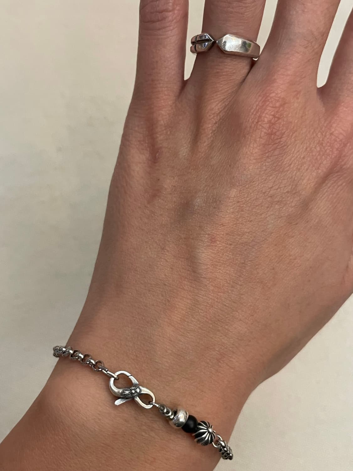 Onxys simple cross bracelet 상품이미지5