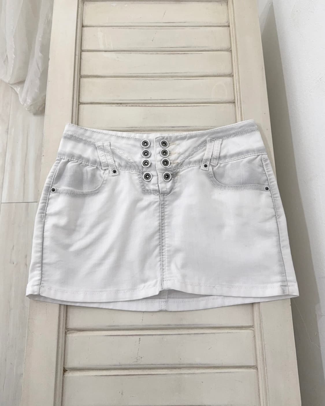 White washed detail mini skirt  상품이미지1