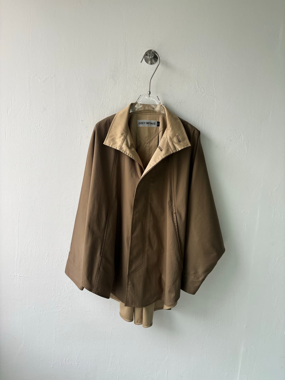 이세이미야케 아카이브 하이넥 패려슈트 자켓  상품이미지7