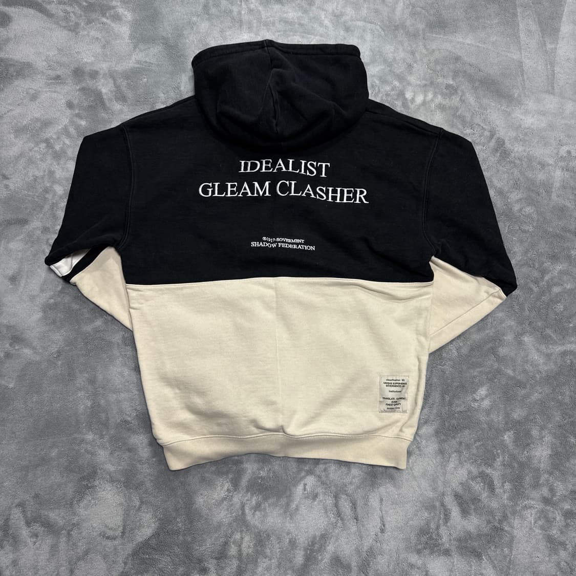 소버먼트 후드티 상품이미지2