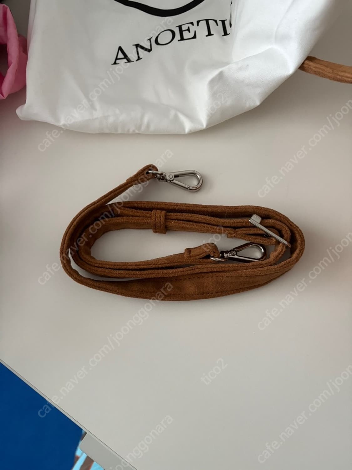 아노에틱 카드 케이스가 있는 스웨이드 토트백 상품이미지4