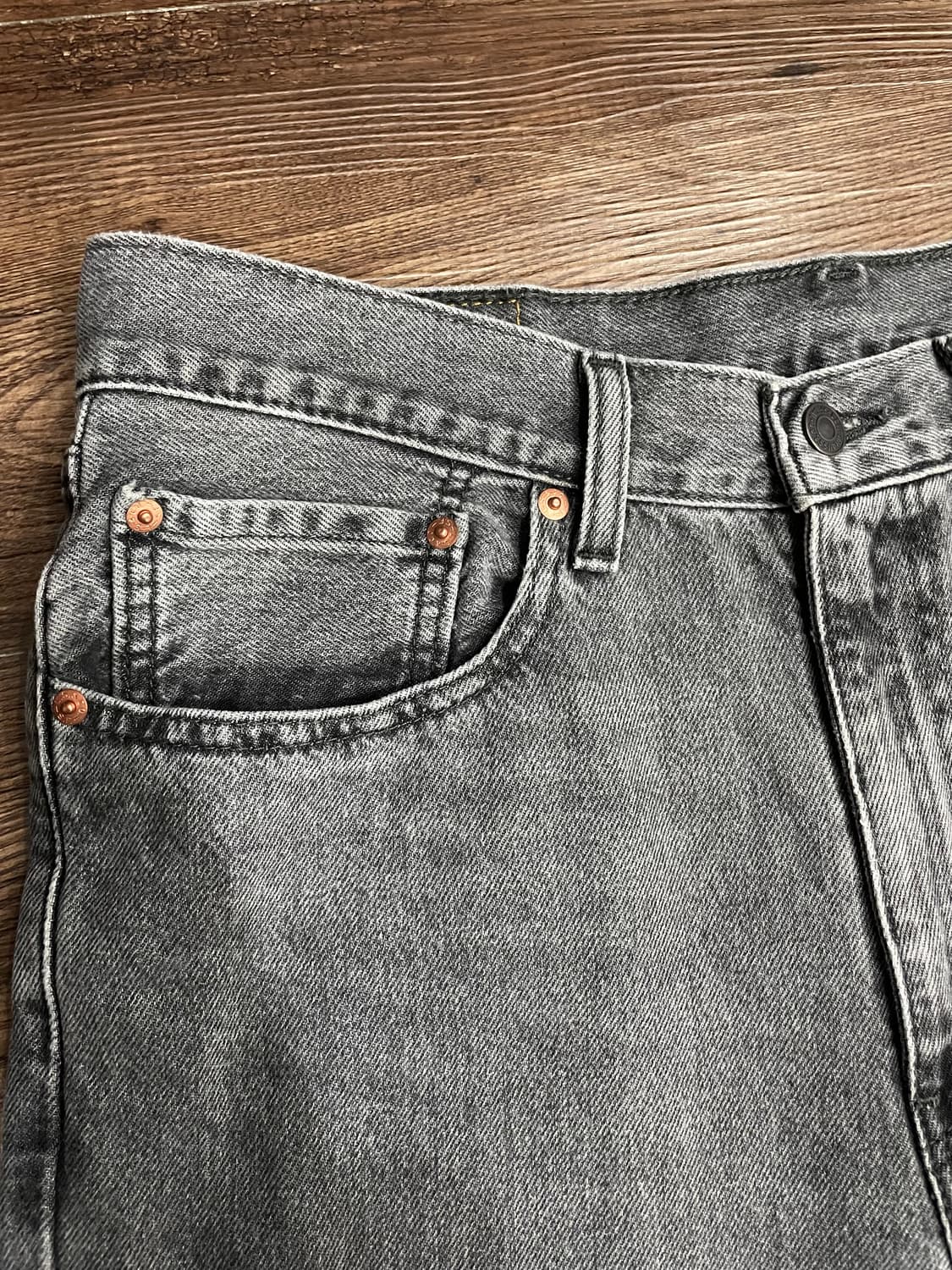 리바이스 565 97 흑청 데님 팬츠 상품이미지3