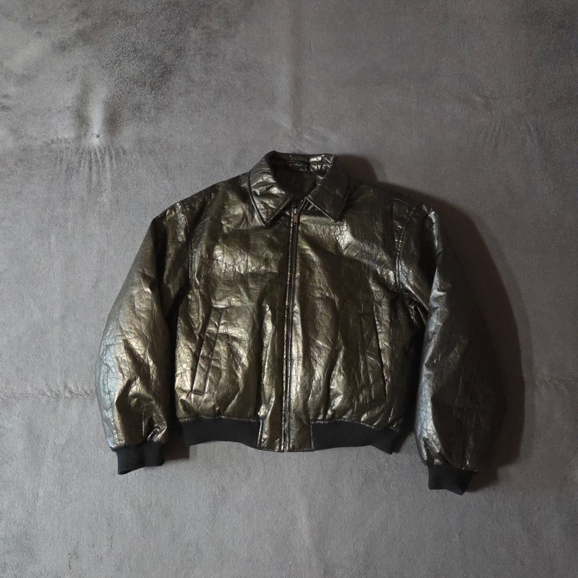 자라 글로시 크랙 레더 봄버 자켓 M (국내L오버핏) 상품이미지1