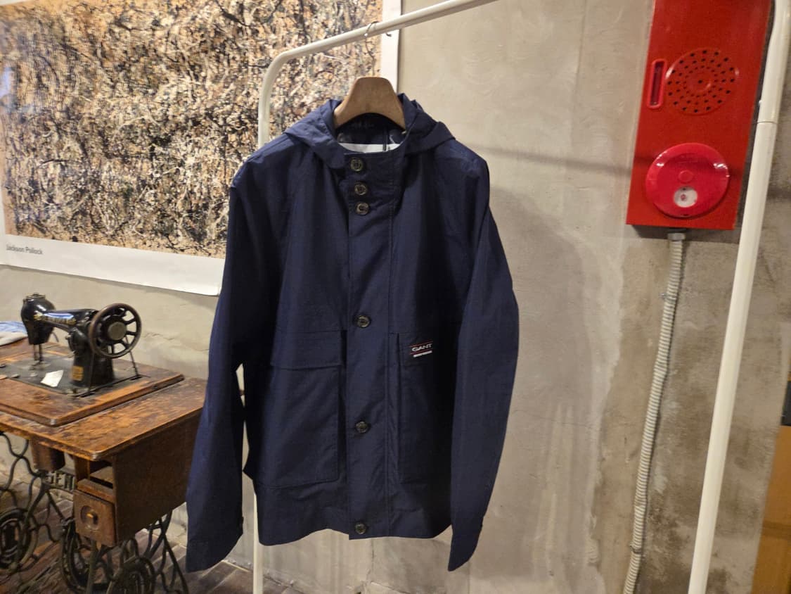 간트 윈드브레이크자켓 상품이미지1