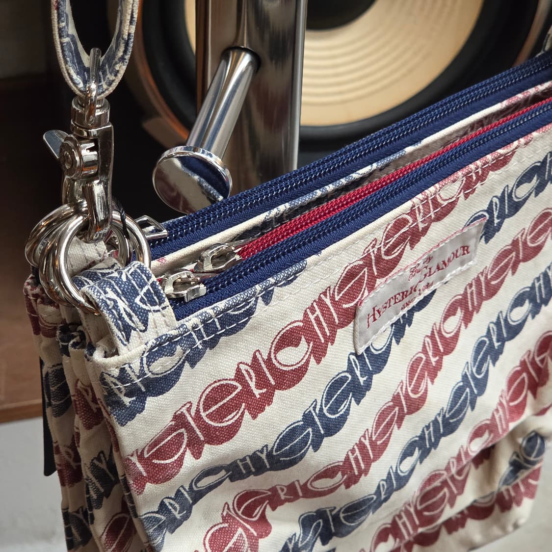 히스테릭 글래머 레터링 레이어드 코튼 크로스백 상품이미지3