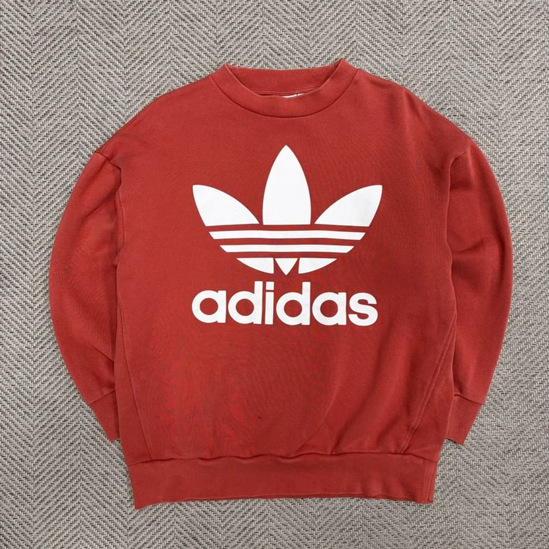 아디다스 빅로고 맨투맨 v1119 상품이미지1