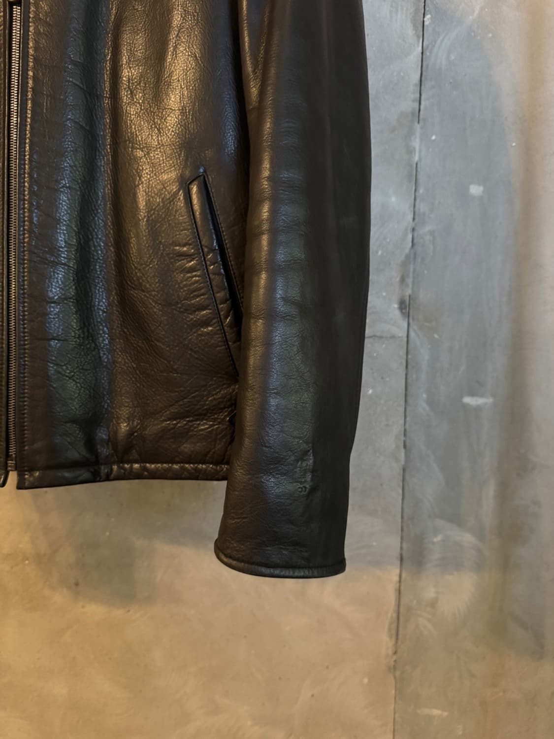 던힐 카우하이드 레더 자켓 100~103 상품이미지5