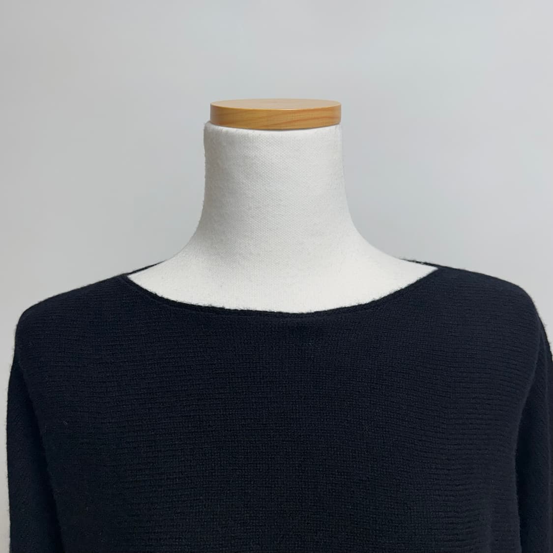 [새상품] 유니클로 WOMEN 3D 니트 오버사이즈 스웨터 L 상품이미지3