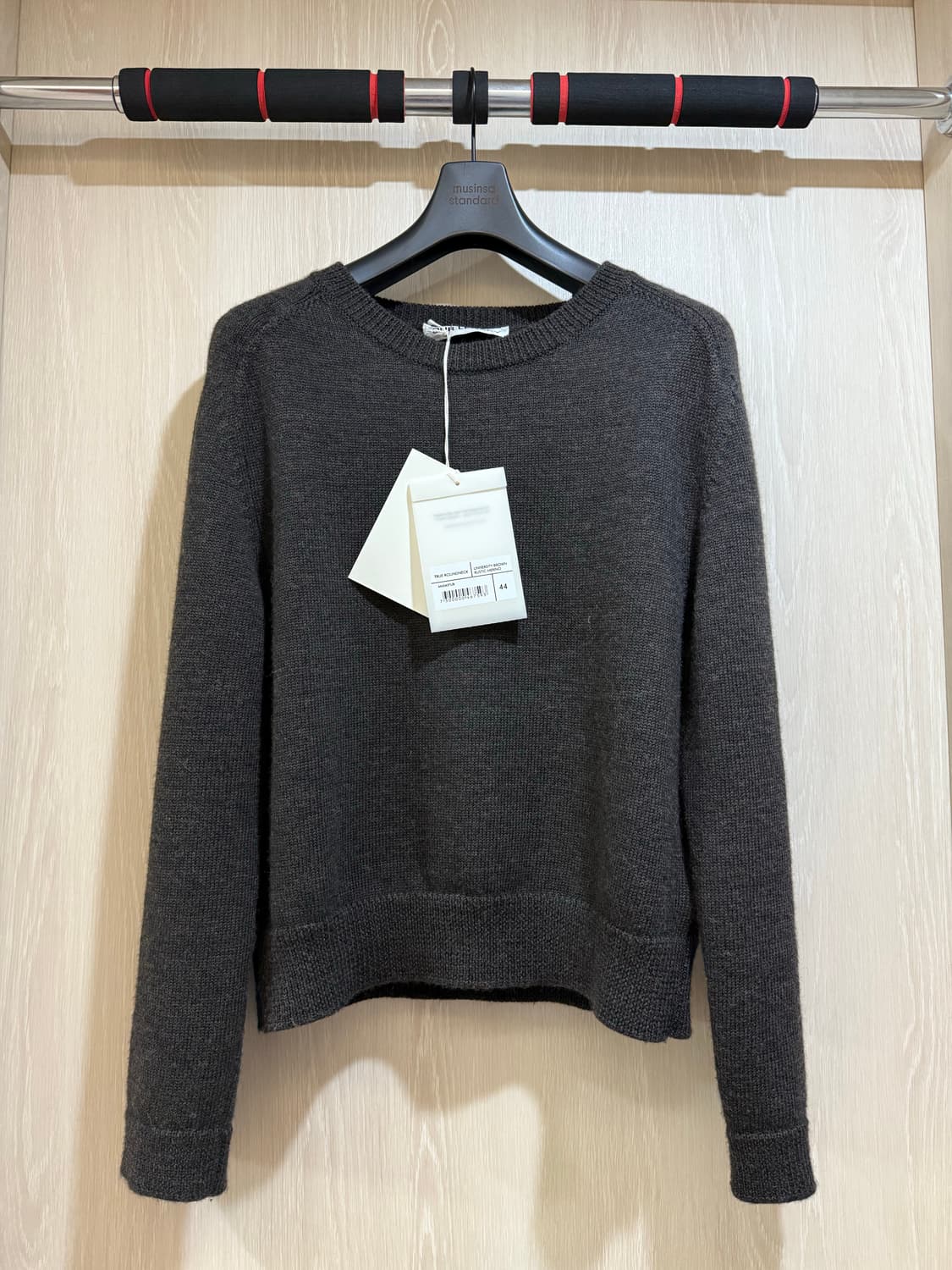 아워레가시 트루 라운드넥 니트 44 상품이미지3