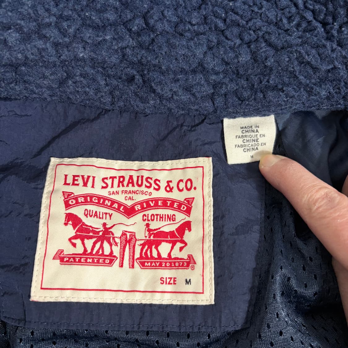 리바이스 네이비 쉐르파 플리스 자켓(M) 상품이미지3