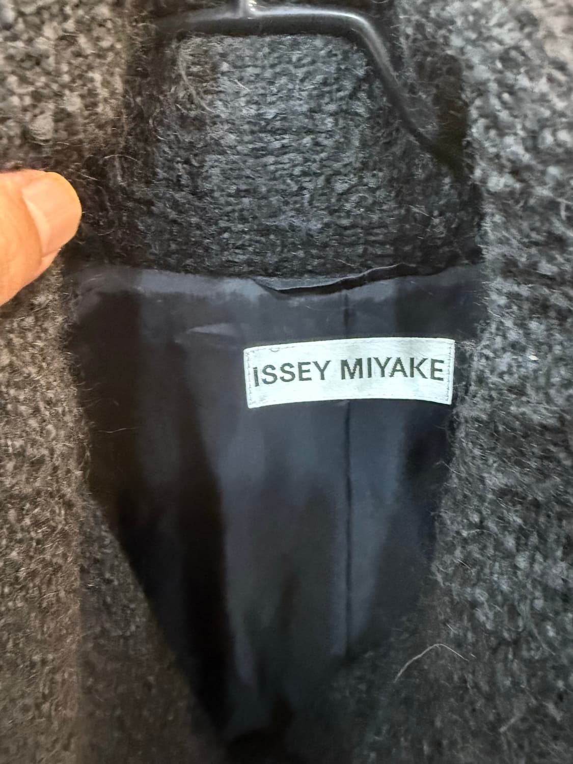 2/66 정품 이세이미야케 코트 팝니다 상품이미지5