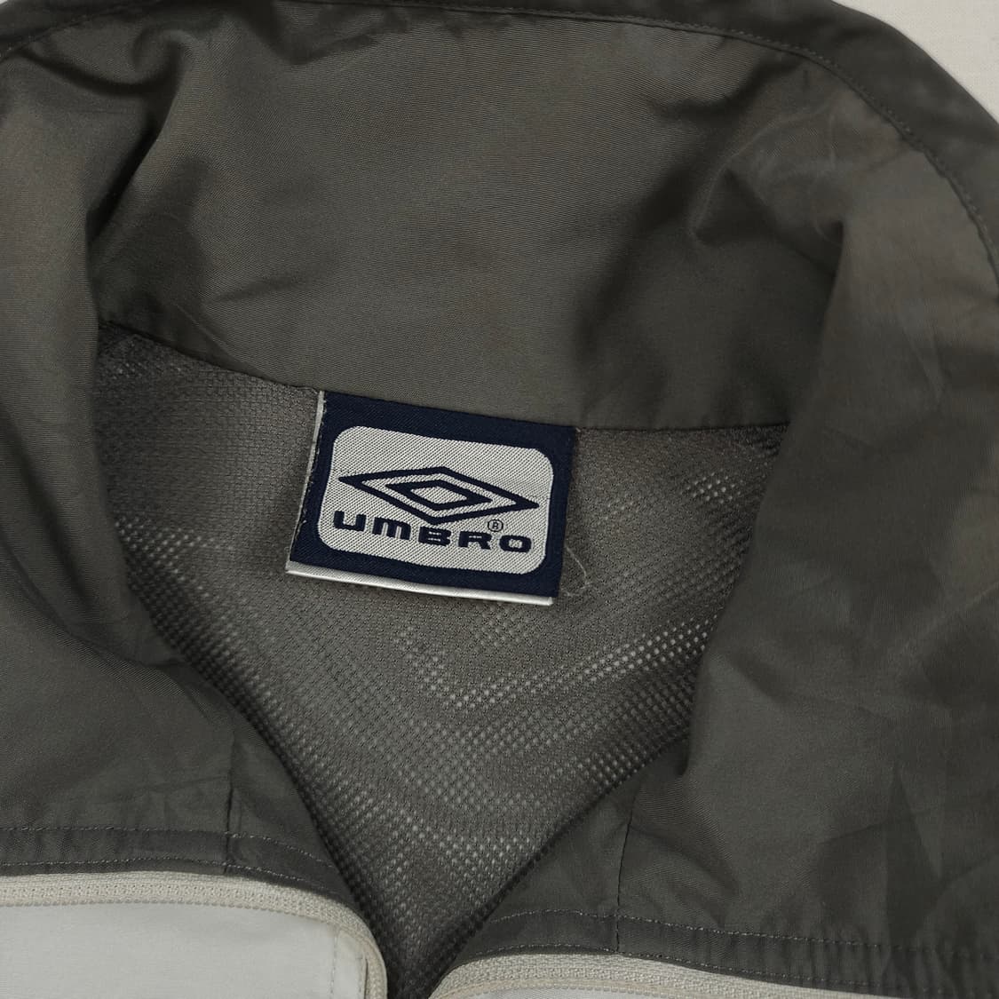 S(90) 엄브로 올드스쿨 윈드브레이커 상품이미지4