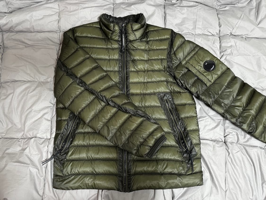 cp컴퍼니 dd쉘 패딩 S 상품이미지1