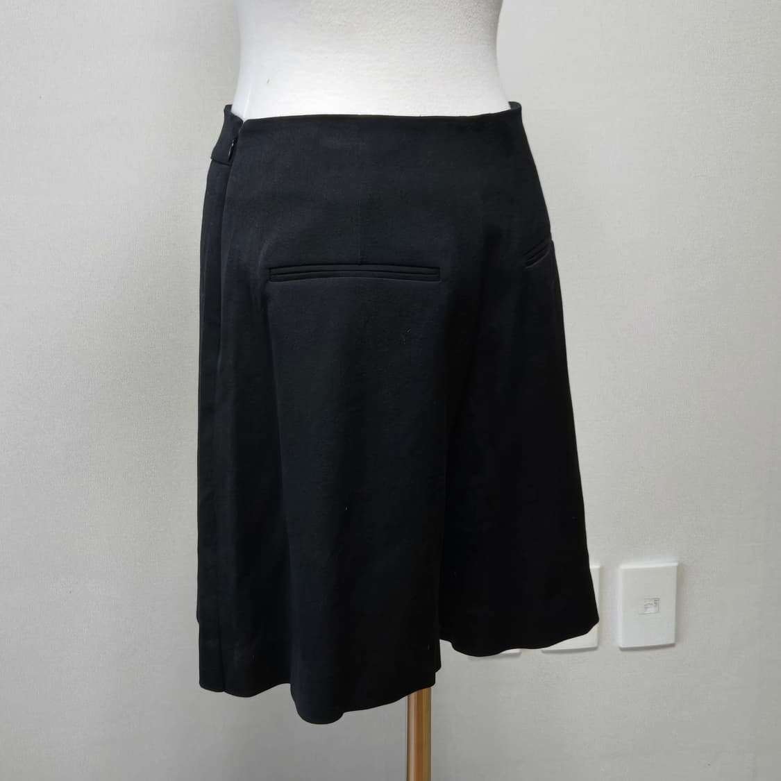 시스템 울 반바지 상품이미지3