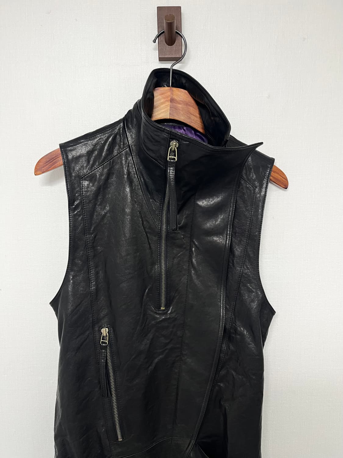 [m] 코데즈컴바인 양가죽 하이넥 셰도우 집 베스트 상품이미지3